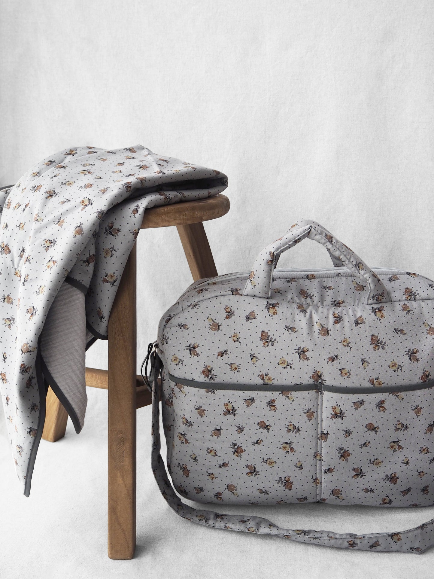 The Camelia Maternity Bag Babycare Five of us