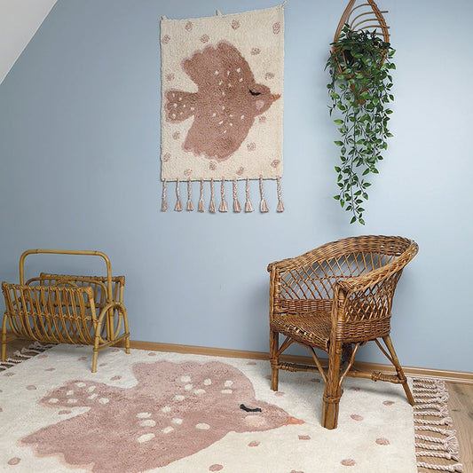 Child carpet with bird pattern