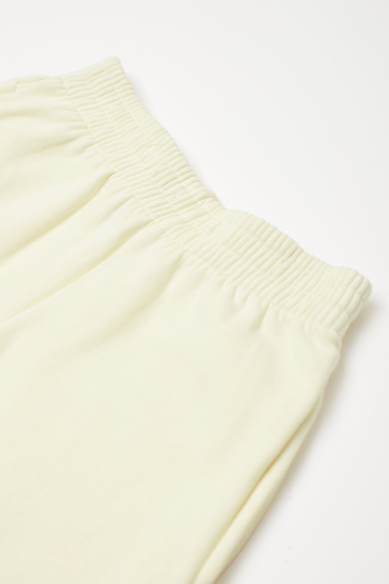 Rooster Shorts Cloudy White Shorts Maison Mangostan