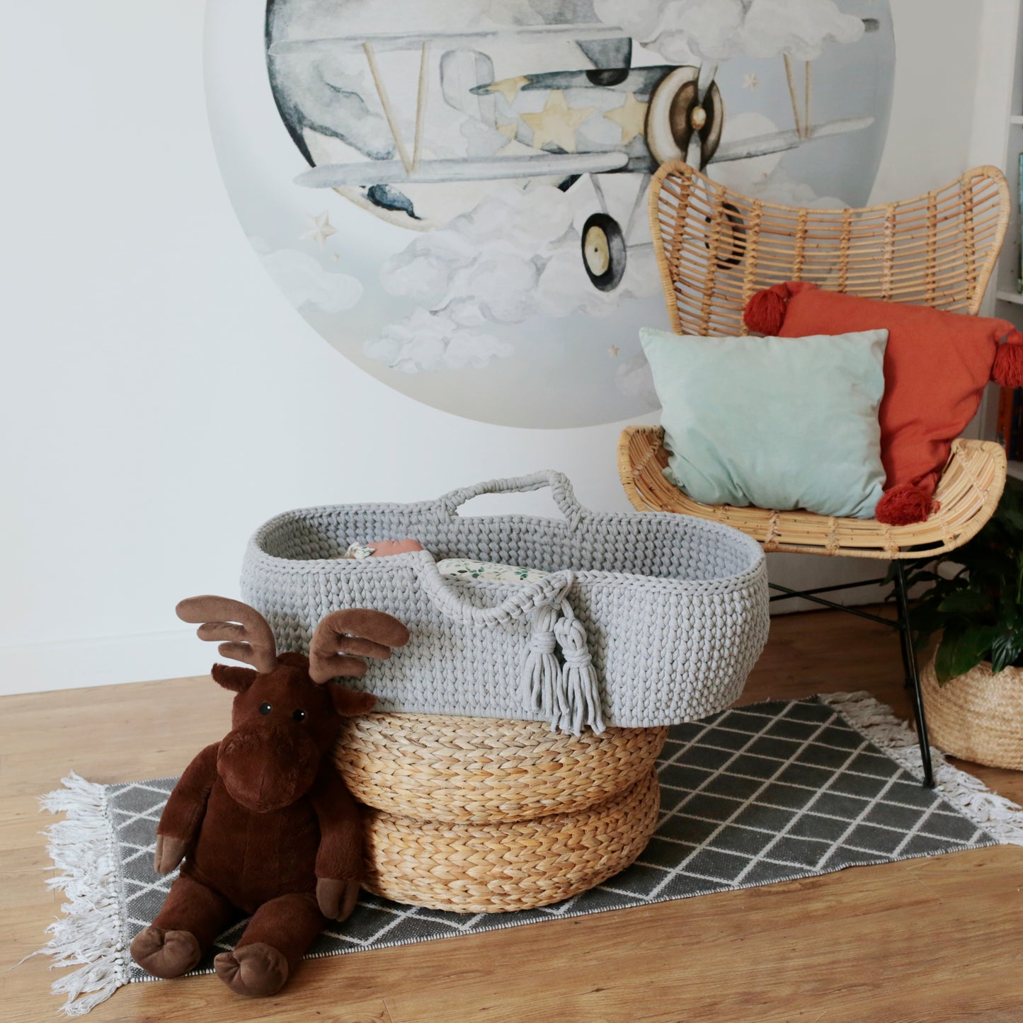 Moses Basket - LightGrey