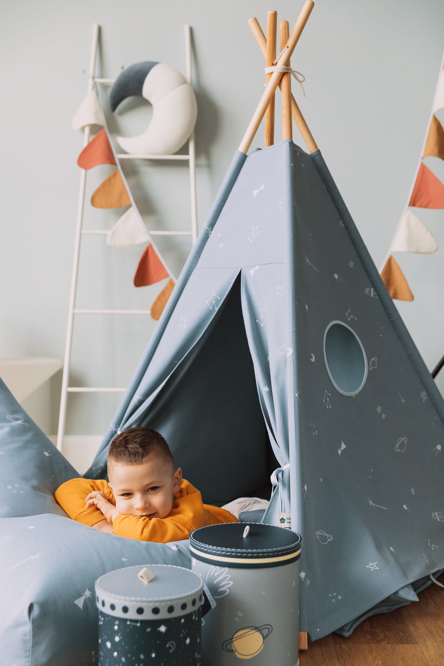 Cosmic Blue Teepee Set