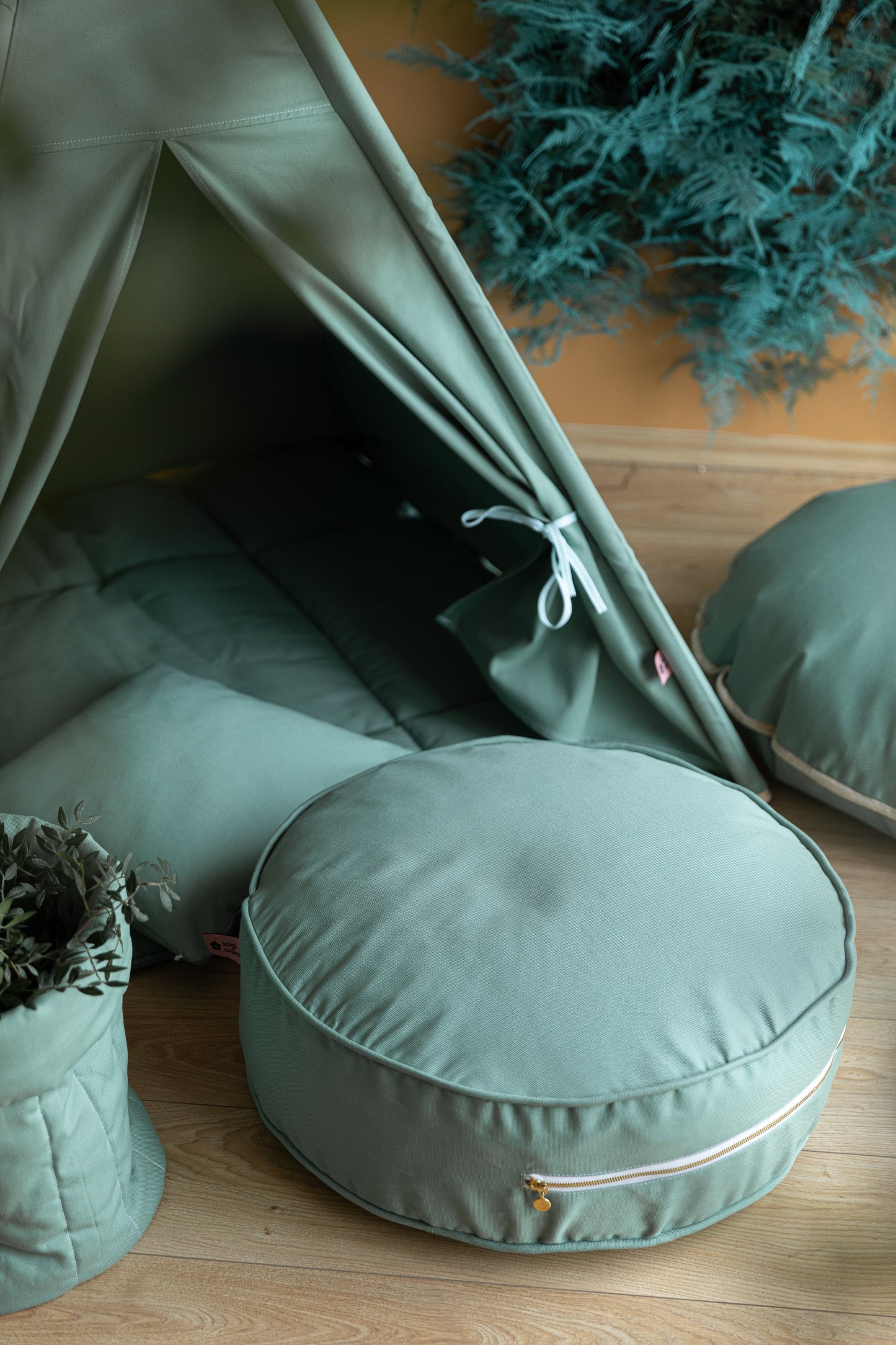 Olive Green Ottoman Beanbags Wigiwama