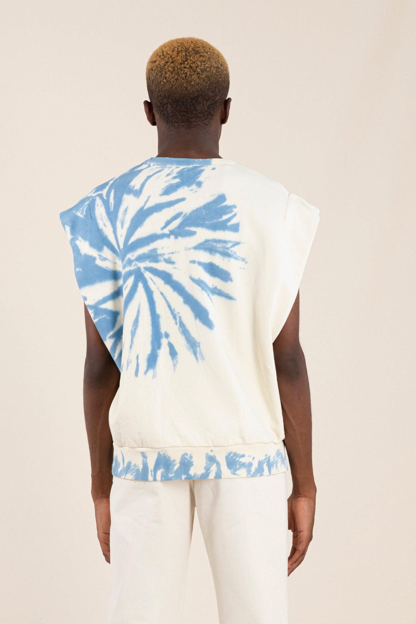 CAROL Blue Tie & Dye - Rounded Effect Sweater