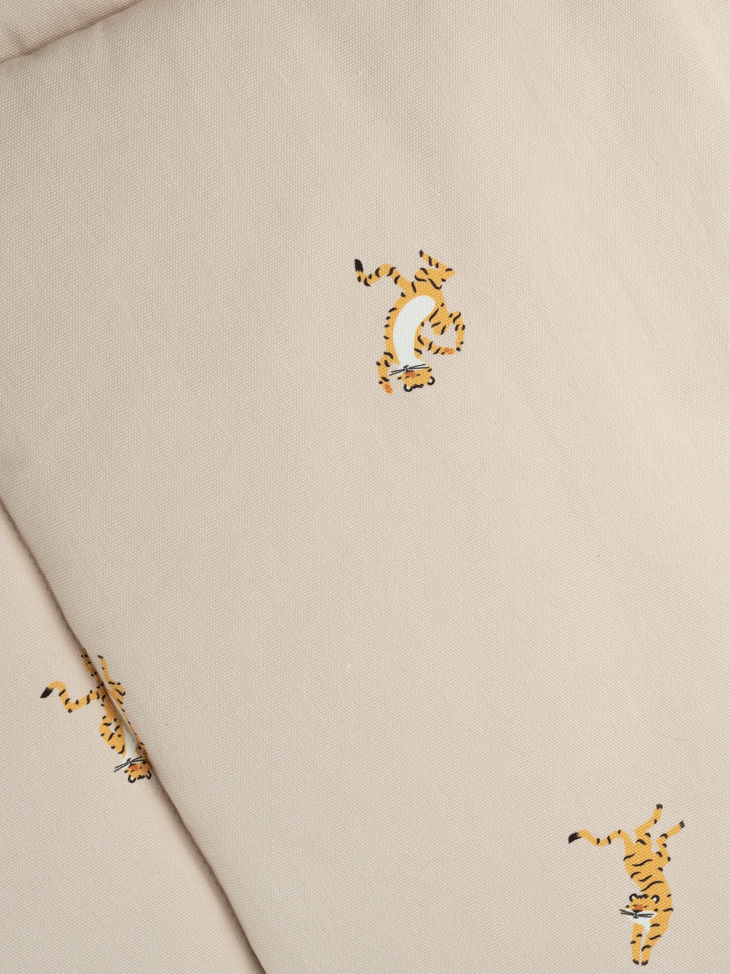 Beige Tiger Mat