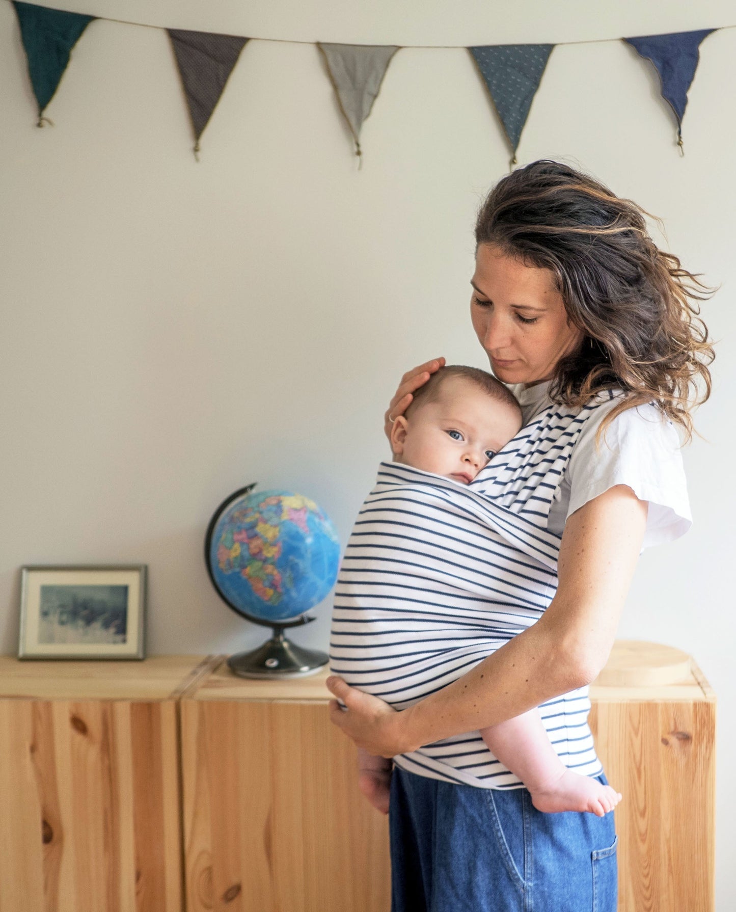 Carry & Pack baby carrier navy stripe Carriers Mama Hangs