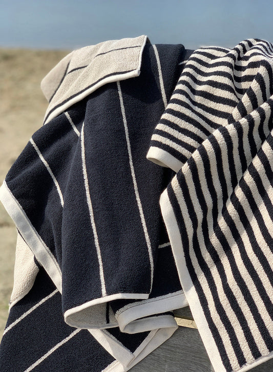 Raita Towel - 70x140 cm - Clay Towel OYOY