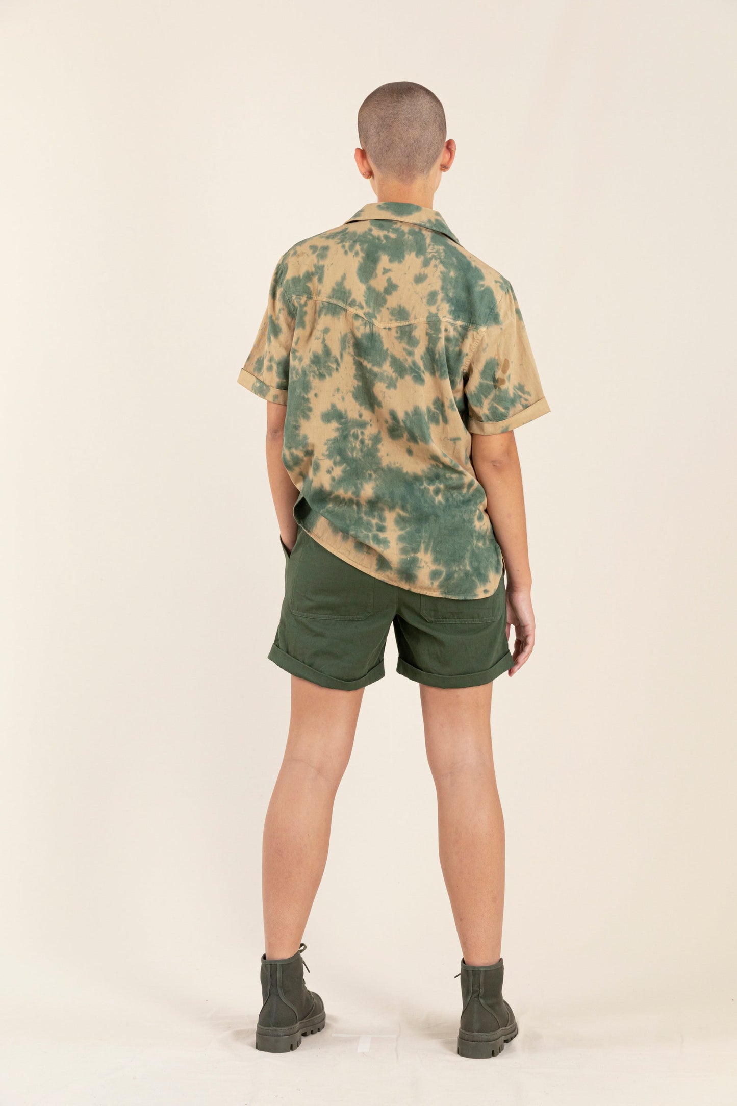 WEEK-END Khaki - Elasticated Shorts | Women