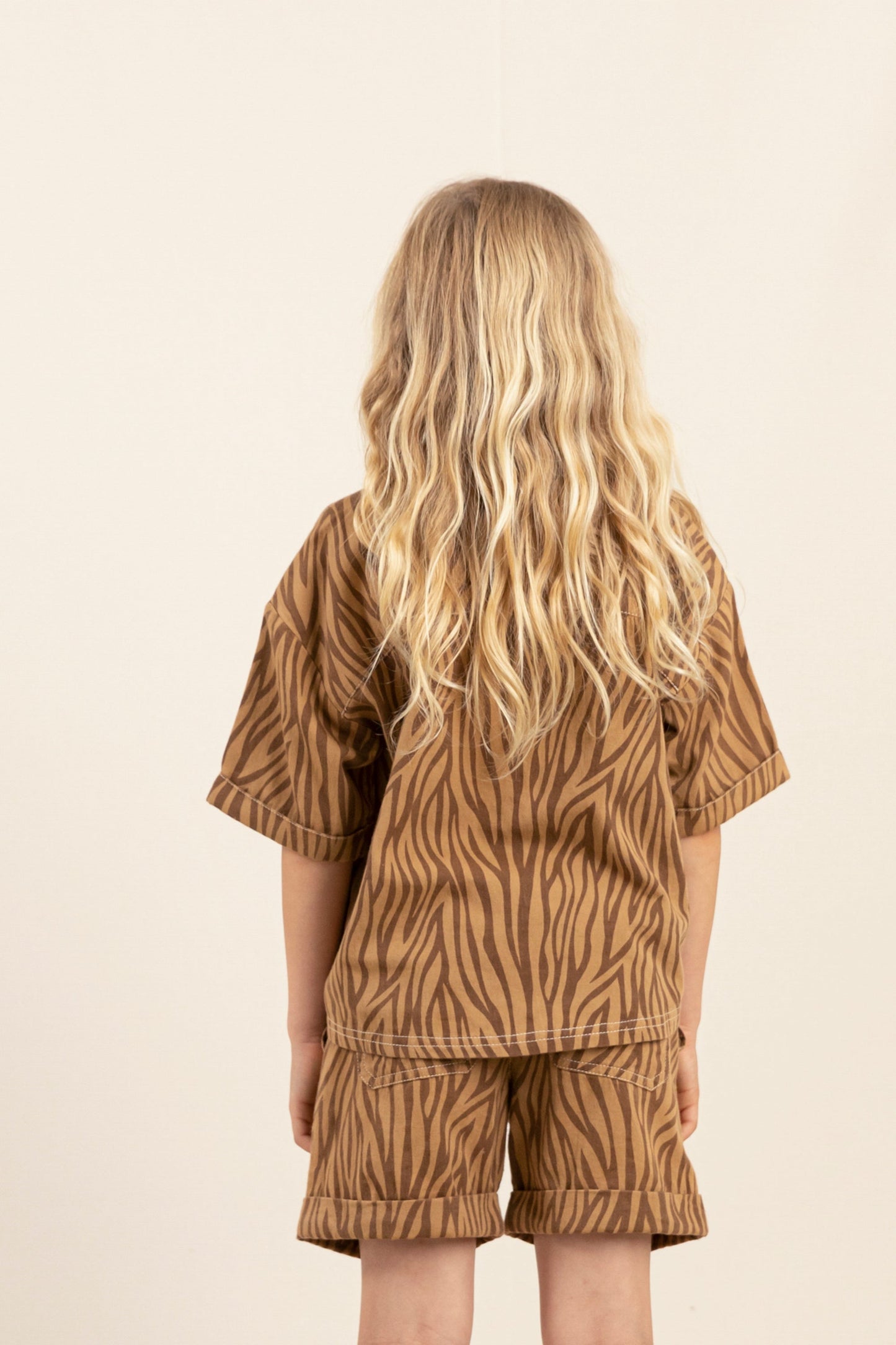 WONDER Biscuit Zebra - Oversized Shirt | Women