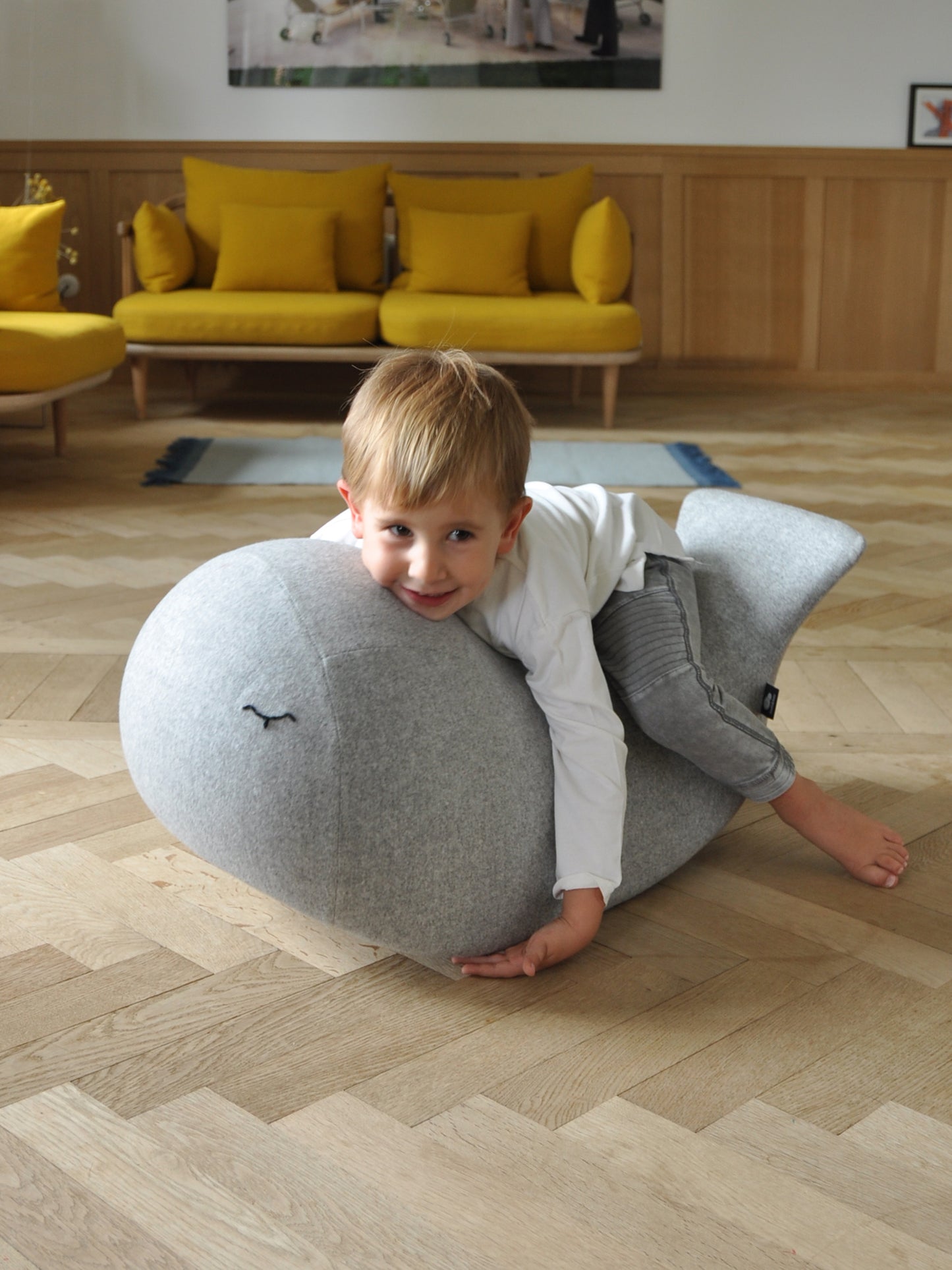 Ba: The Rocking Whale