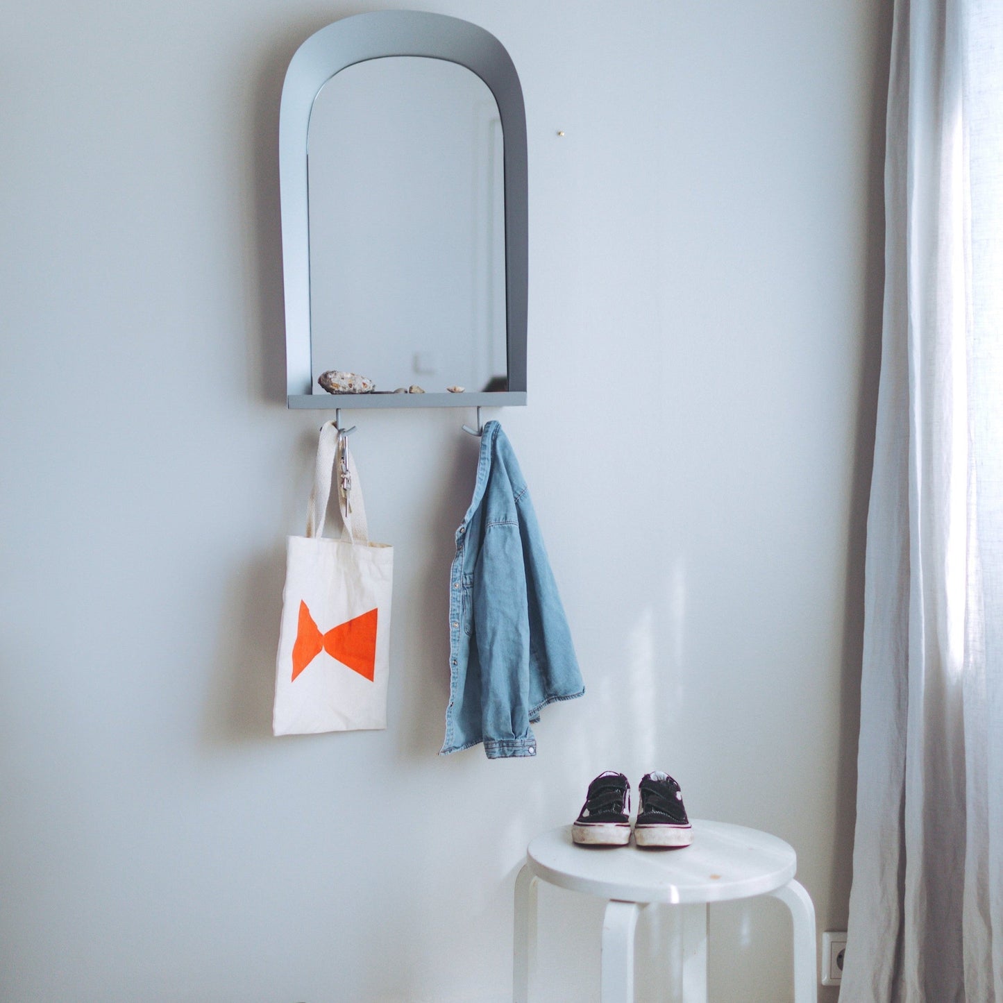 Portal Mirror White Objects Nofred