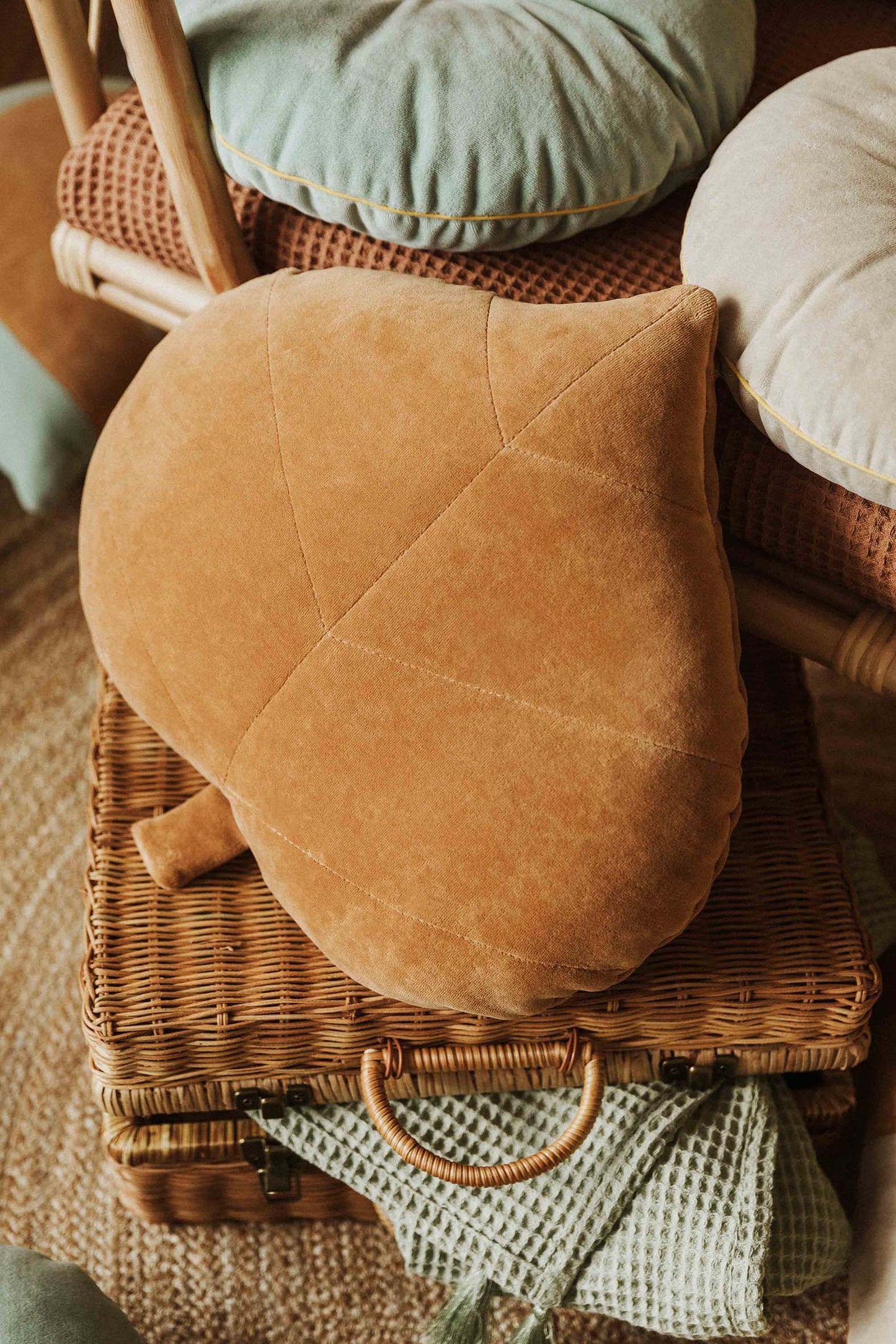Caramel Leaf cushion Cushions Wigiwama