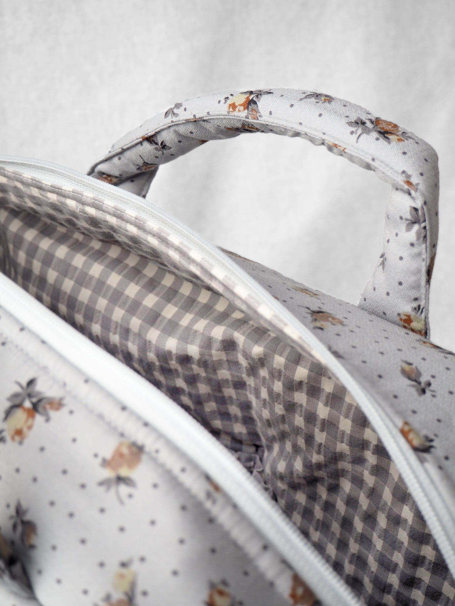 The Camelia Maternity Bag Babycare Five of us 