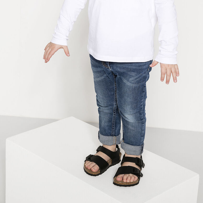 New York Black Sandals Neo Family 