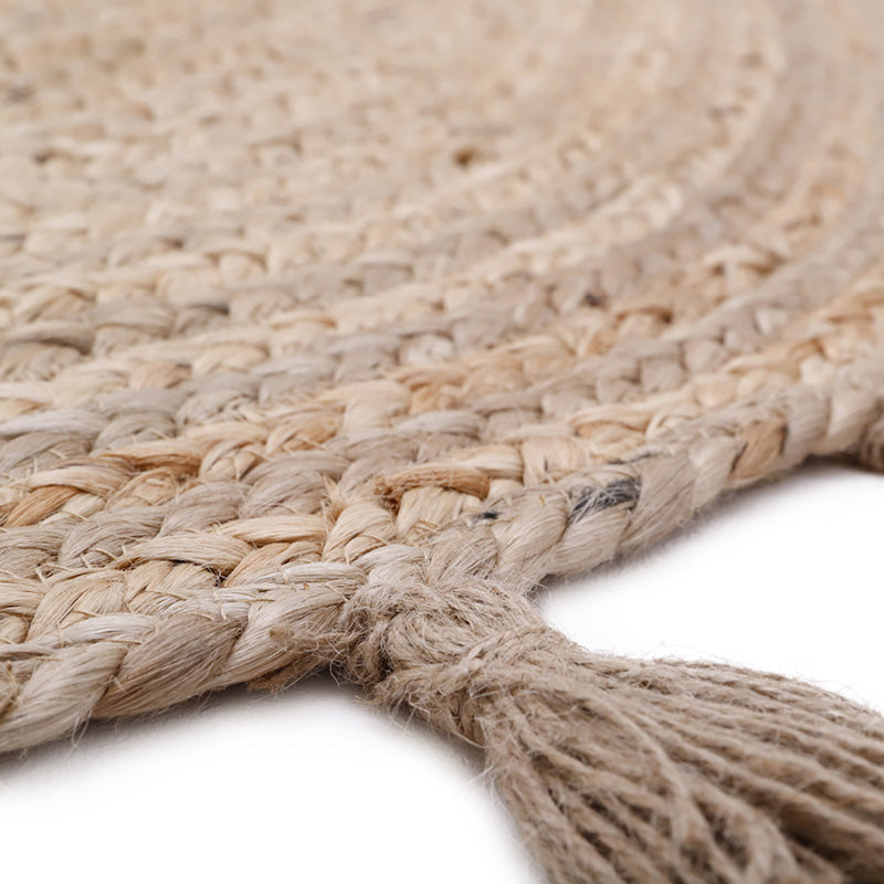 Else jute carpet with pompoms