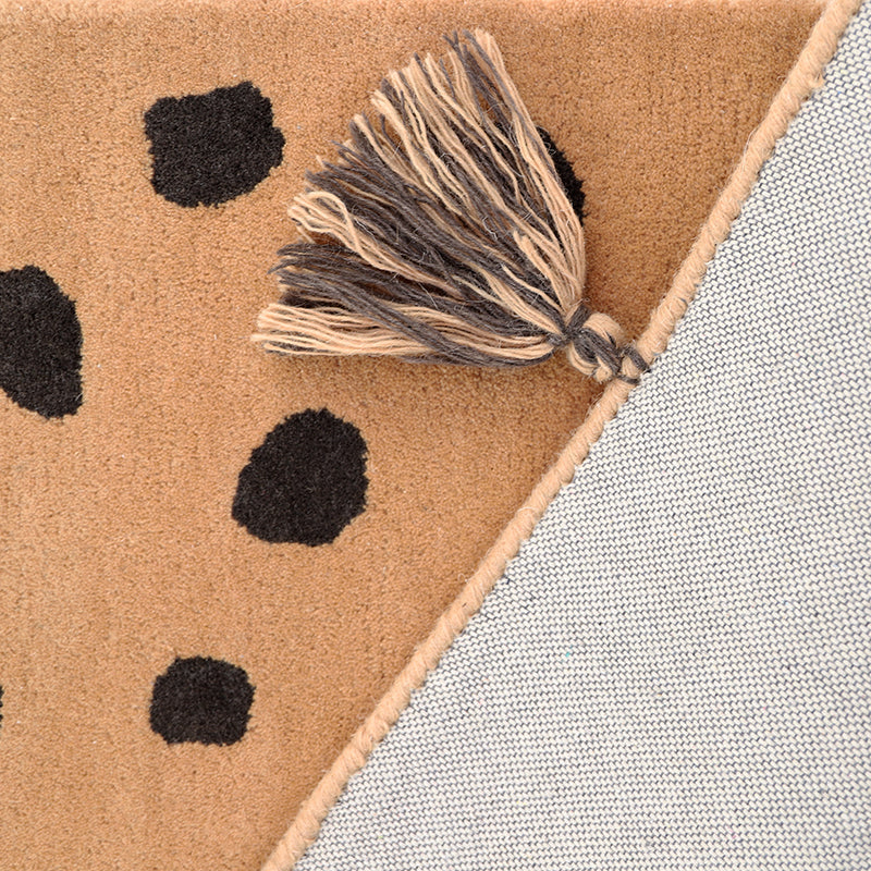 Kumako Leopard Child Carpet