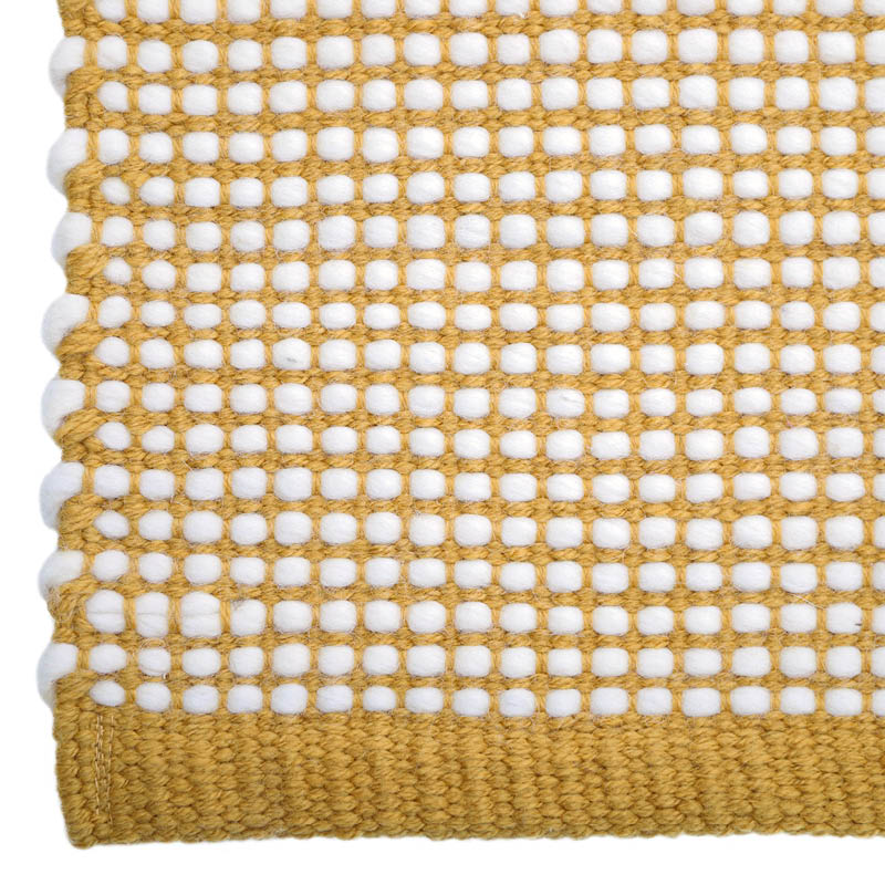 Bergen mango xs contemporary wool carpet