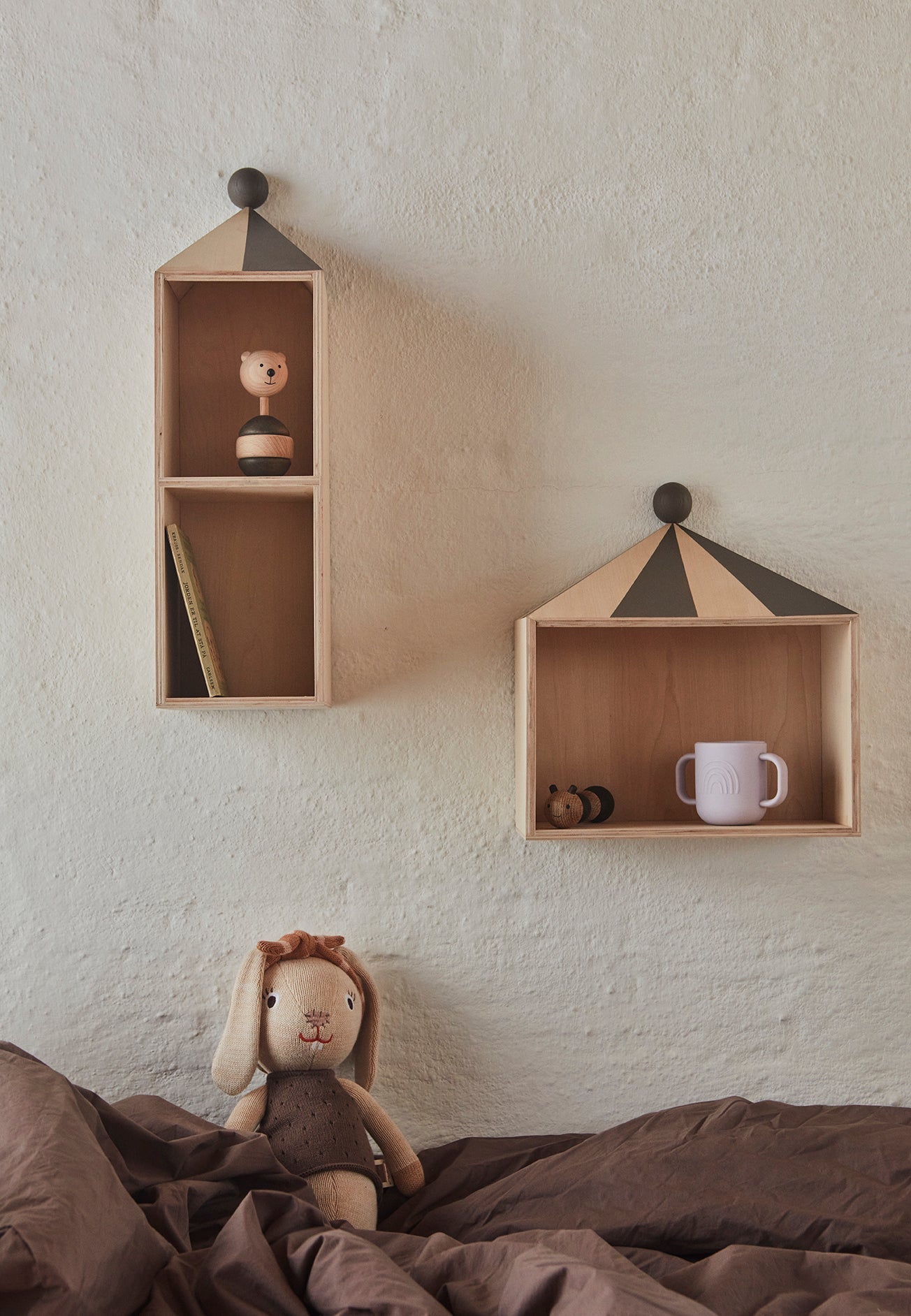 Circus Shelf - High - Nature / Dark Shelf OYOY 