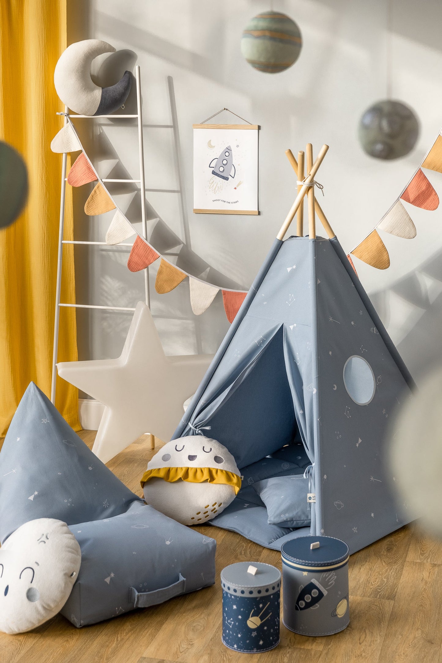 Cosmic Blue Teepee Set