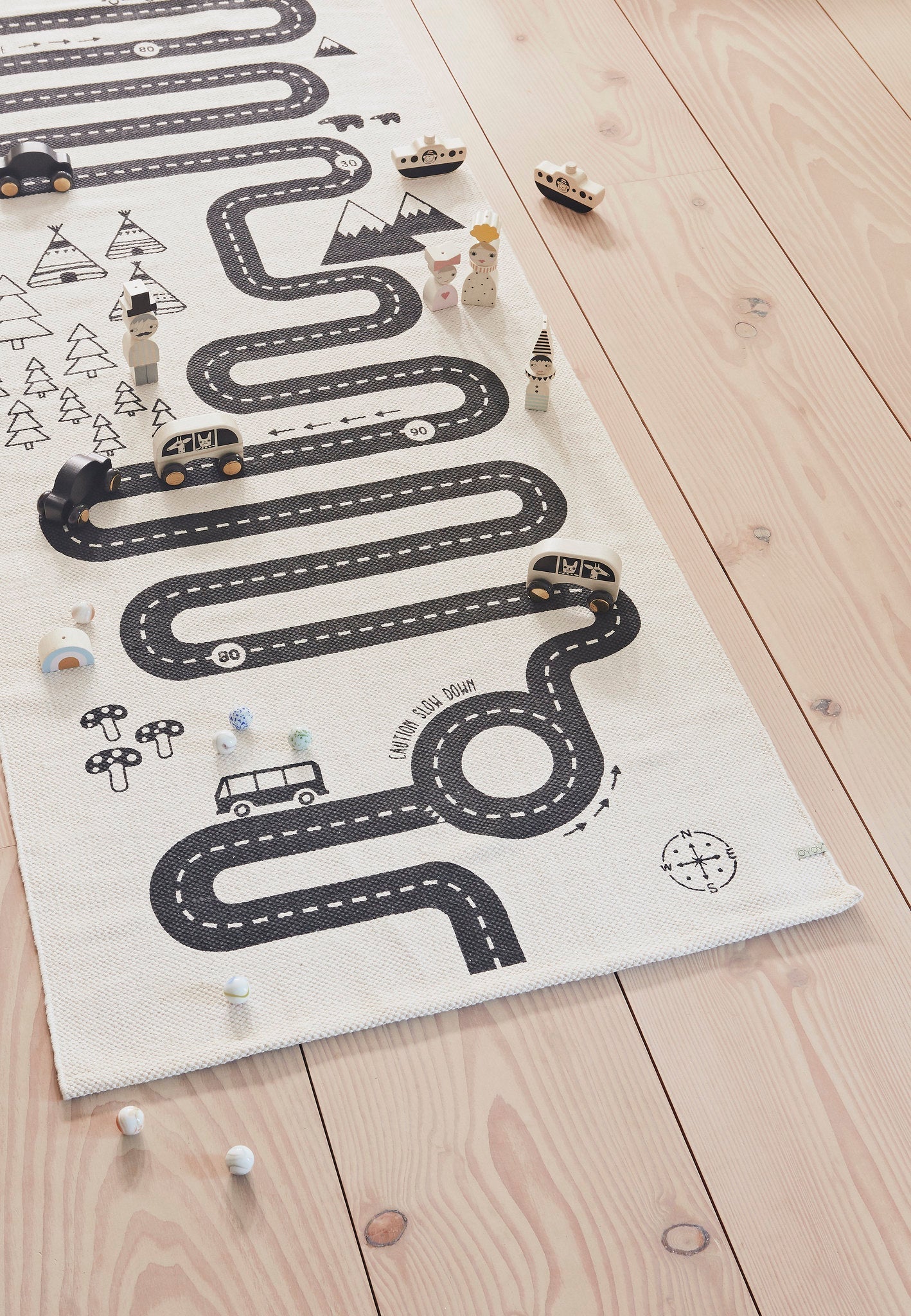 Adventure Rug - Offwhite Rugs OYOY 