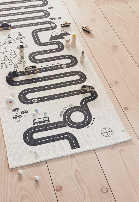 Adventure Rug - Offwhite Rugs OYOY 
