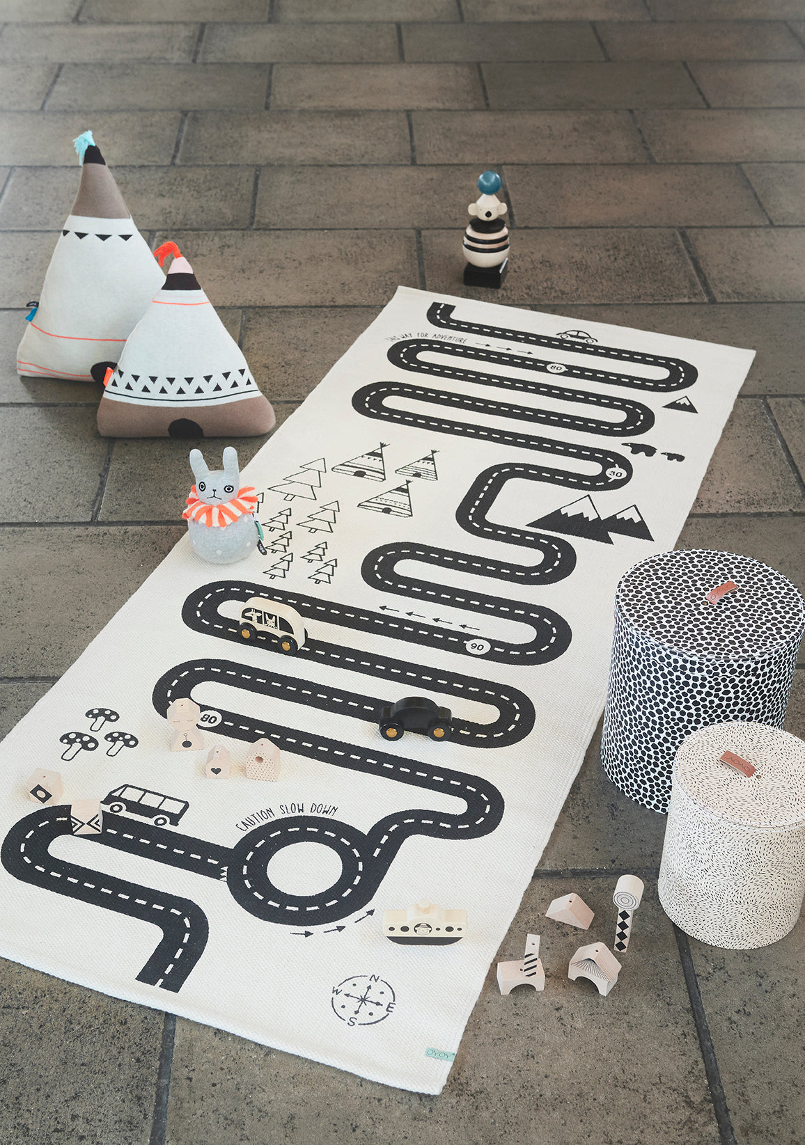 Adventure Rug - Offwhite Rugs OYOY 