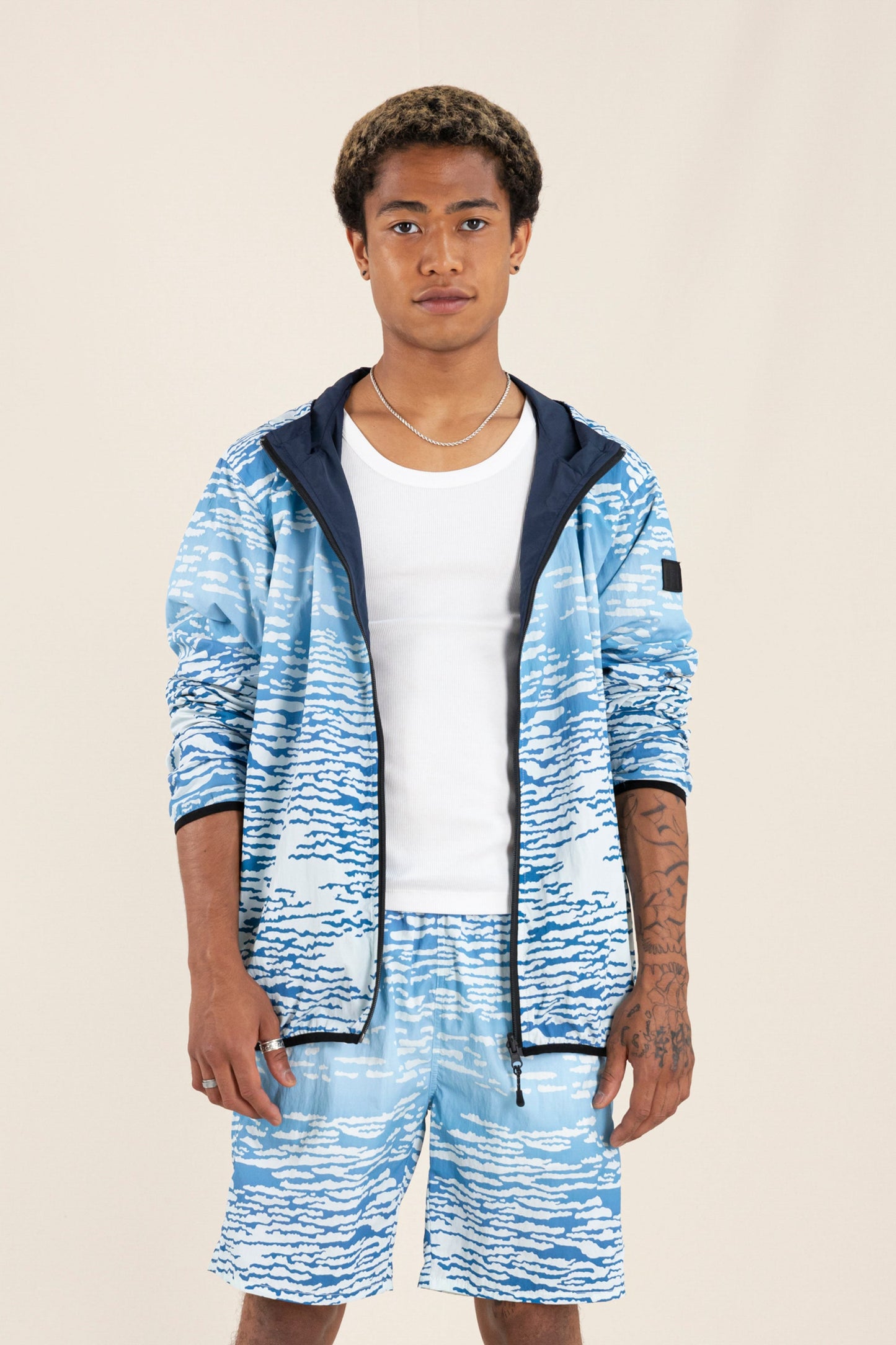 BUCKLEY WIND Dream Blue Cloud - Reversible Hooded Jacket