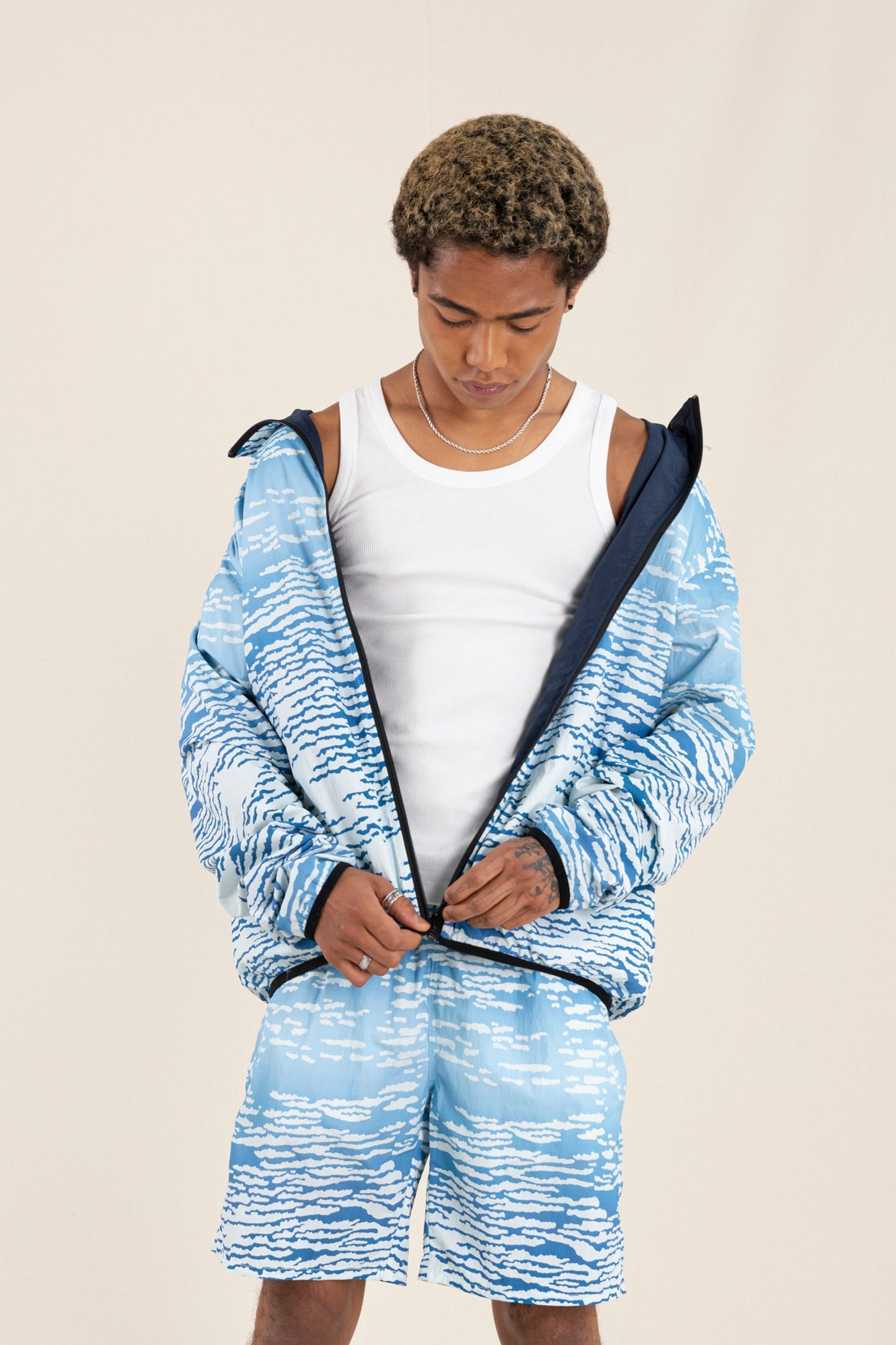 BUCKLEY WIND Dream Blue Cloud - Reversible Hooded Jacket | Women
