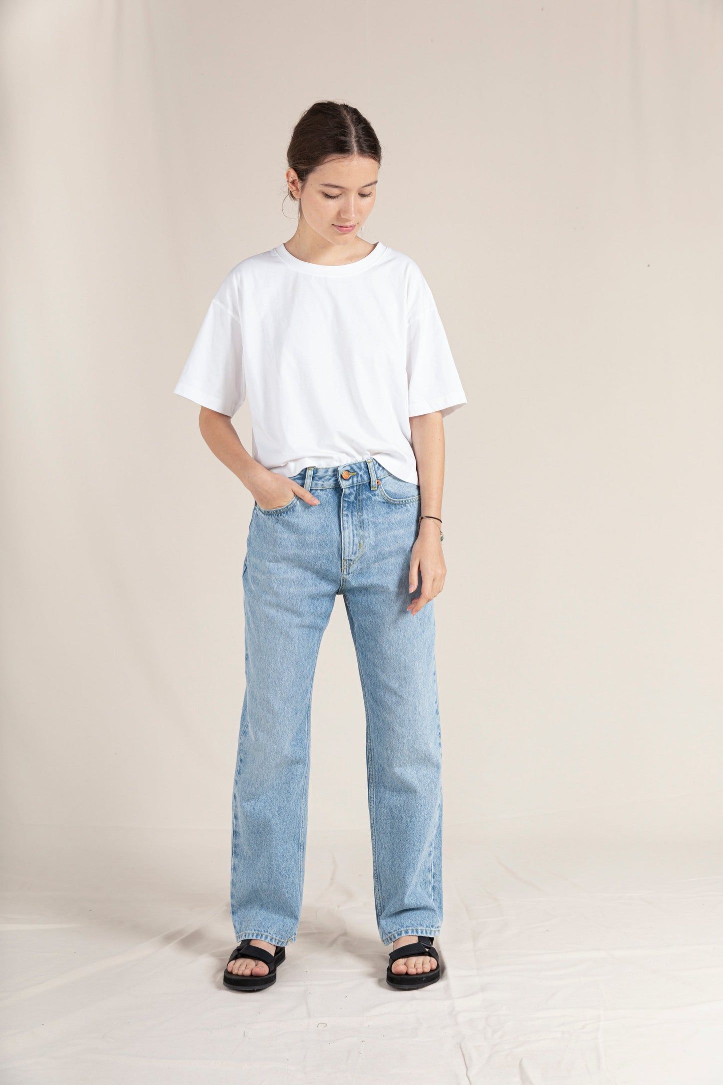 CHER Bleached Blue - High Waist 5-Pocket Jeans | Women