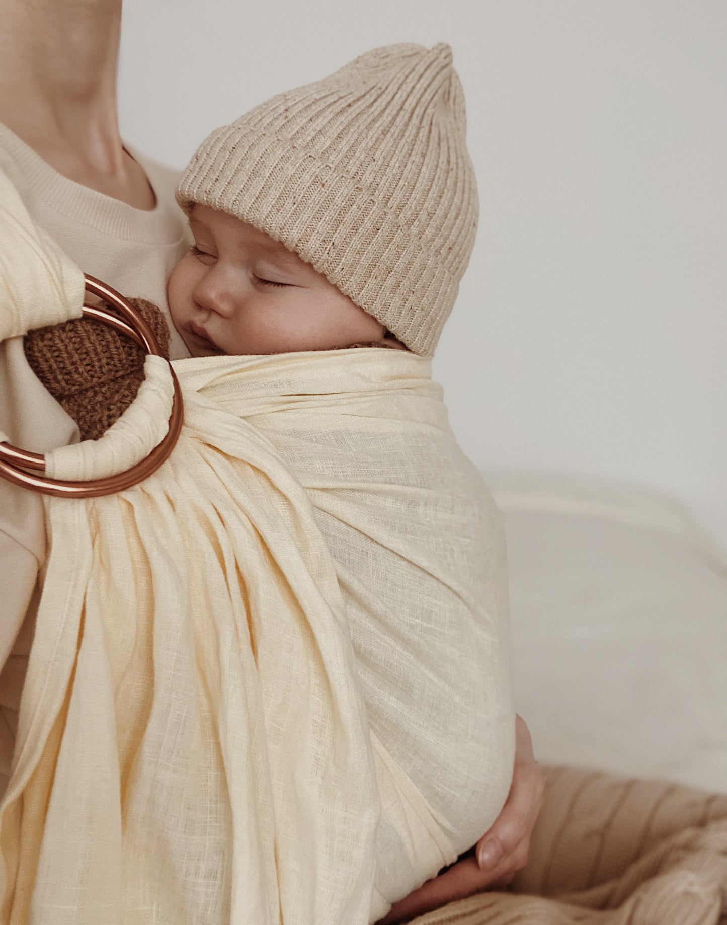 Linen Ring Sling: Crema