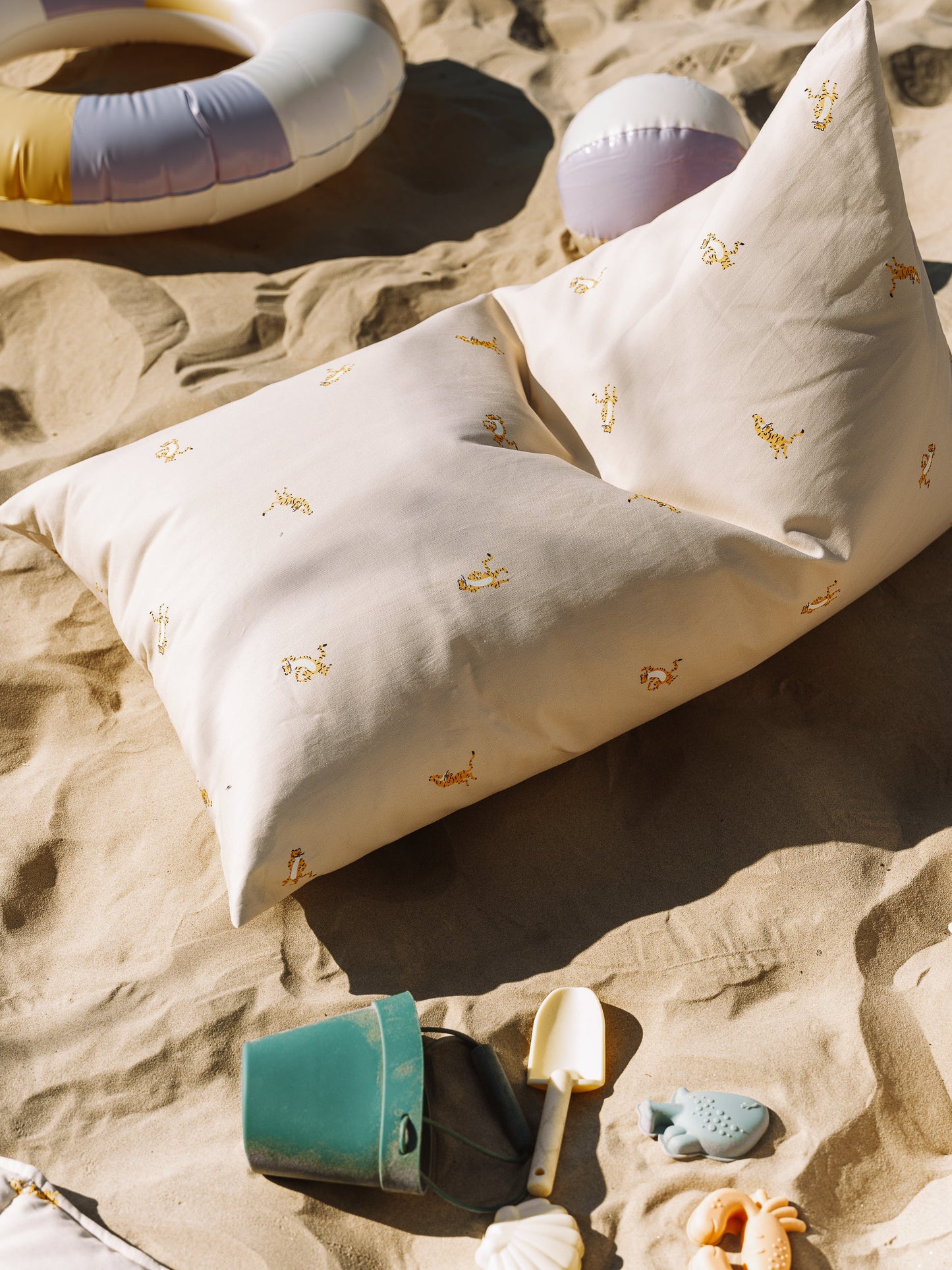 Beige Tiger Big Lounger