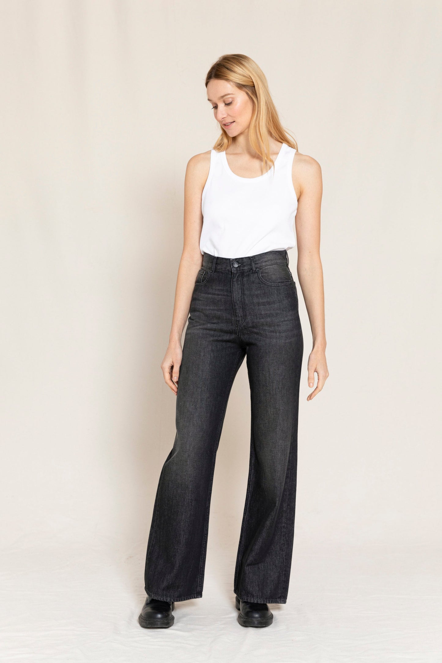 FIONA Black Denim - Flare Fit Jeans
