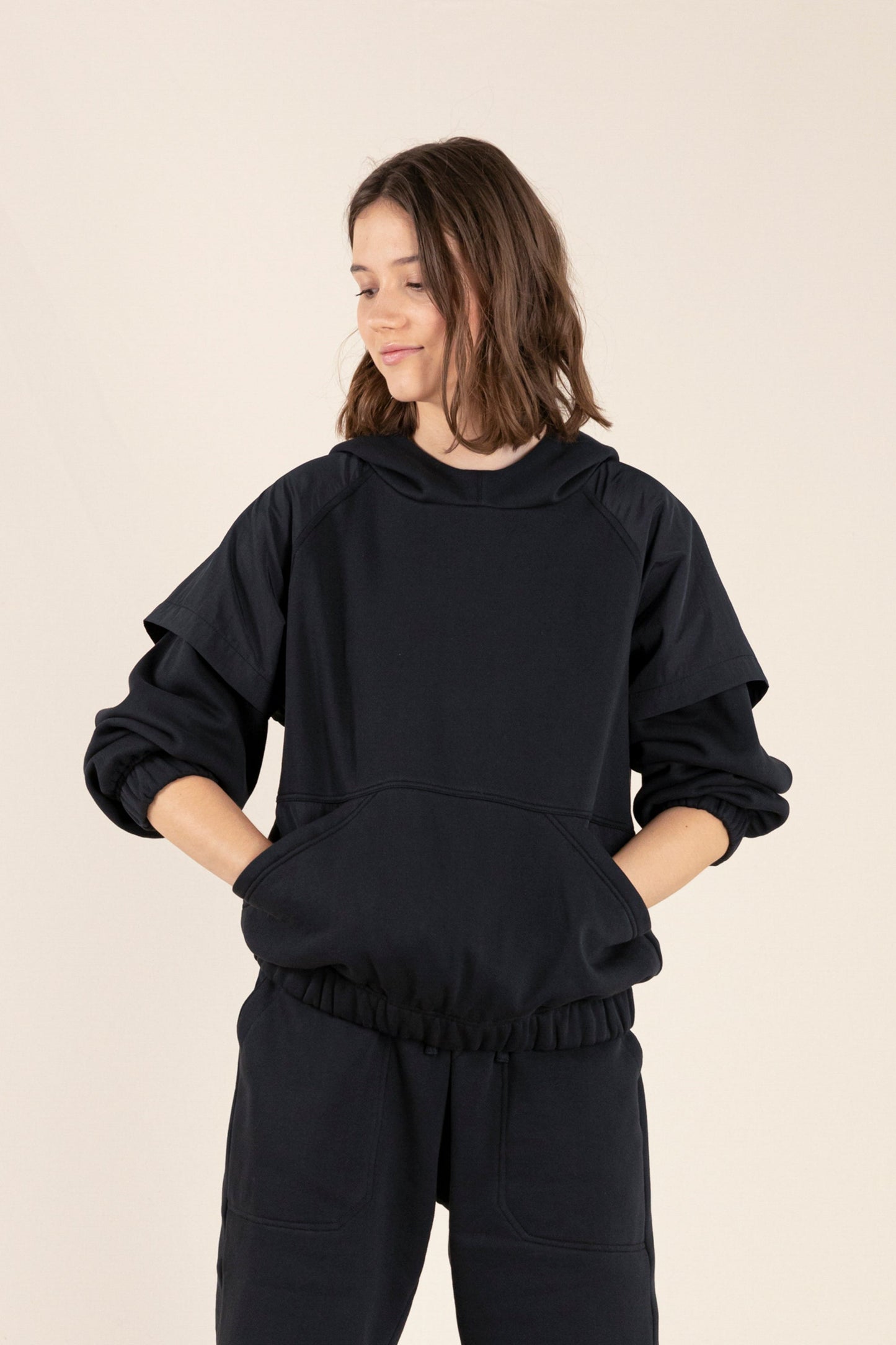 HERO Ash Black - Hoodie
