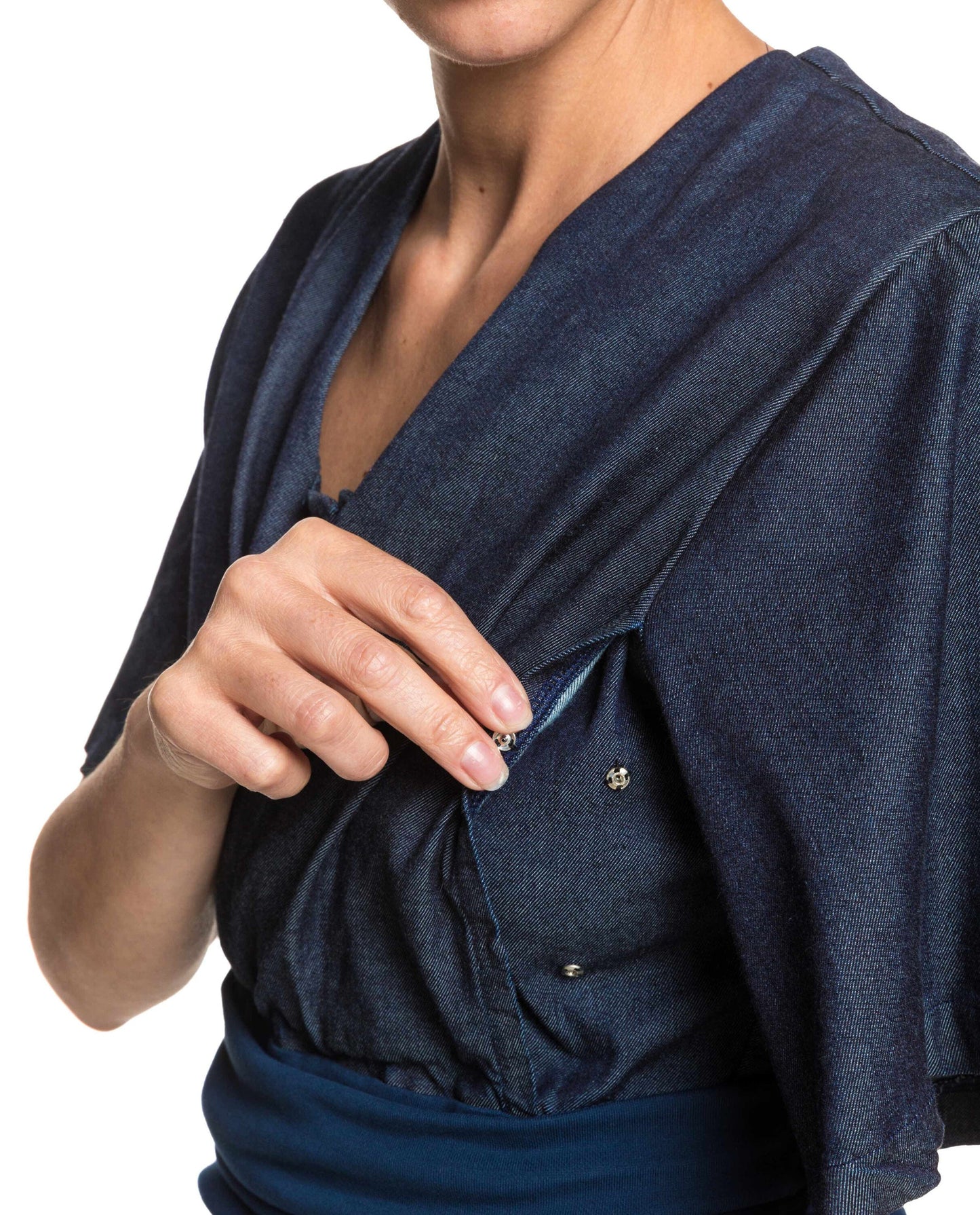 Kimono porte-bébé | Mama Dances | Bleu brut Vêtements porte-bébé Mama Hangs 