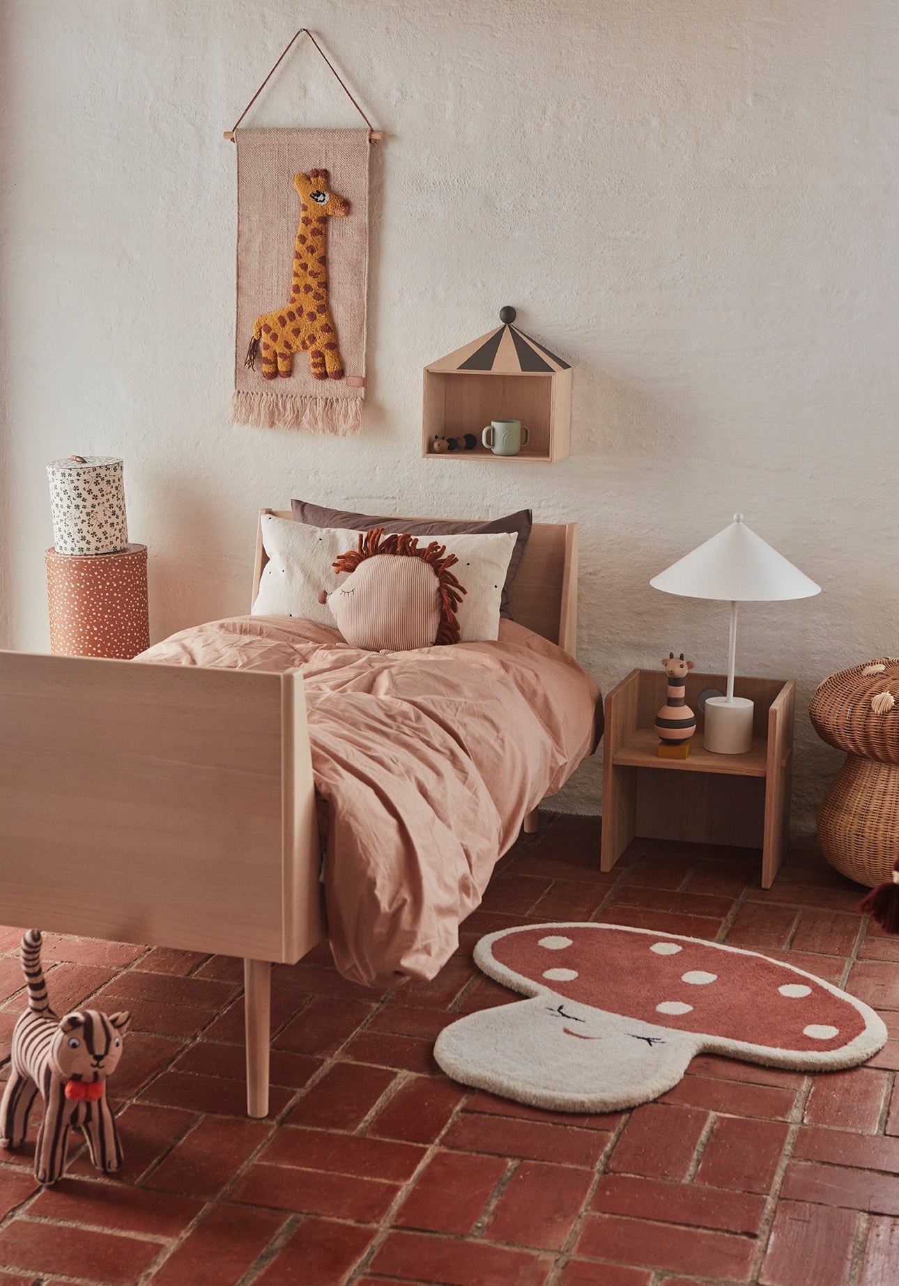 Hevali Night & Day Bed - Nature Furniture OYOY 