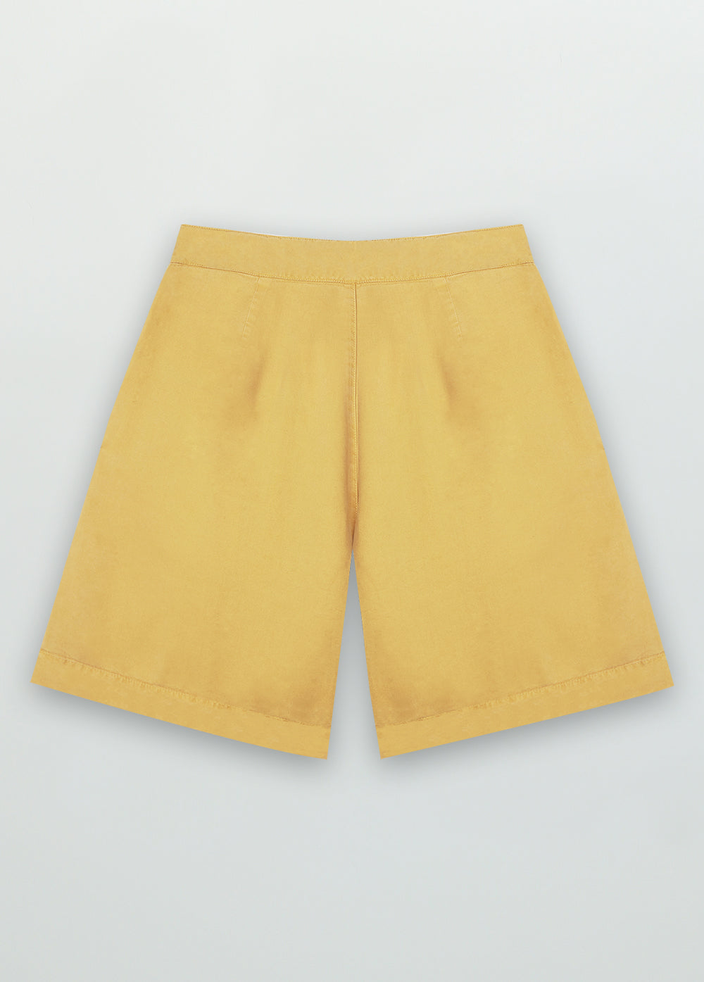 Iris Woman Bermuda Womenswear The New Society 