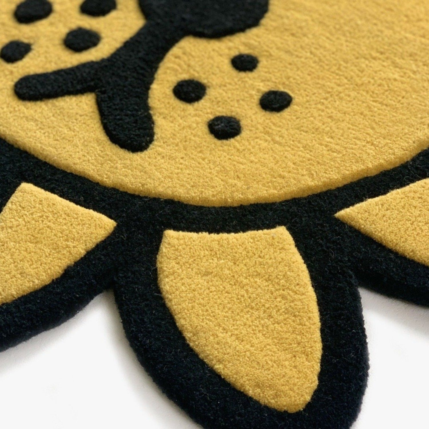 Lion Rug Textiles Nofred 