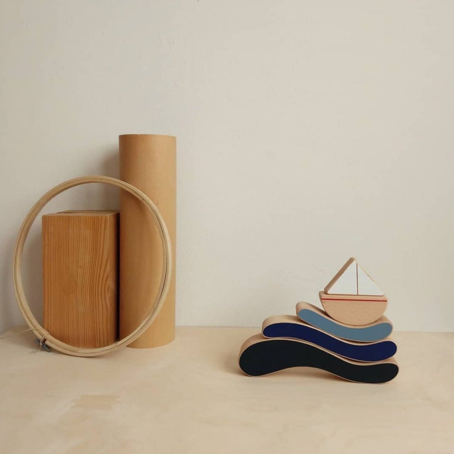 Boat and Waves Toy Wood Nofred 