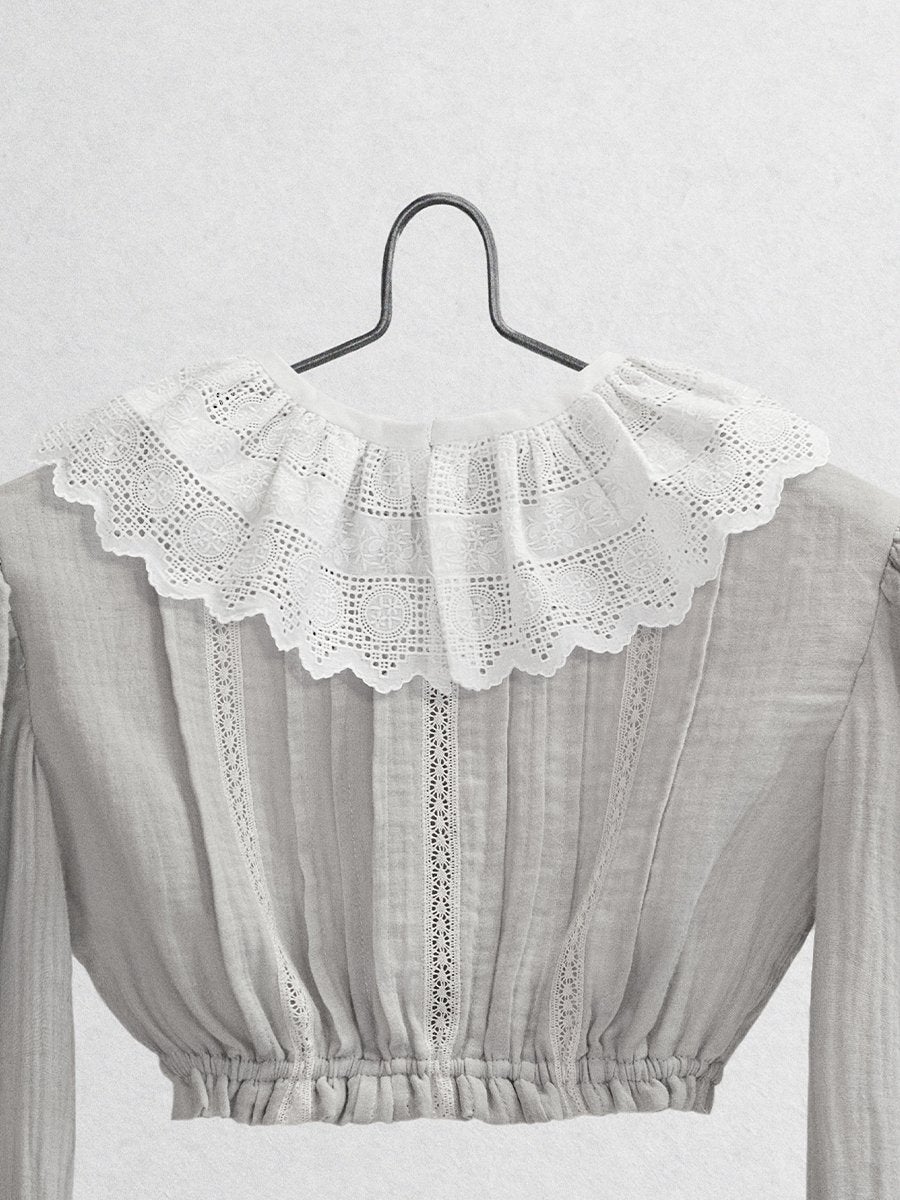 The Lavanda Top Tops Five of us Lace collar 3 years 