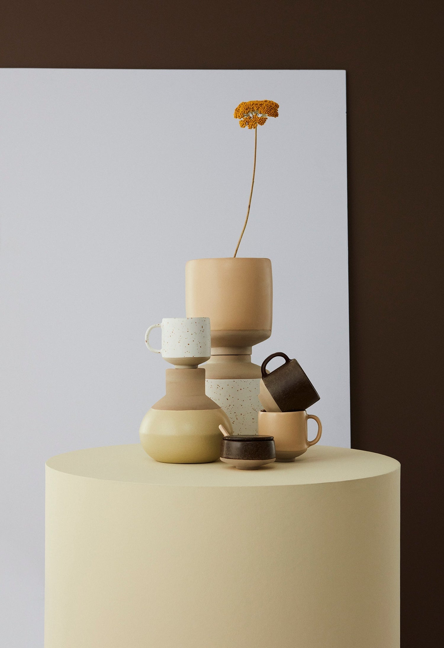 Hagi Pot - White / Light Brown Flowerpot OYOY 