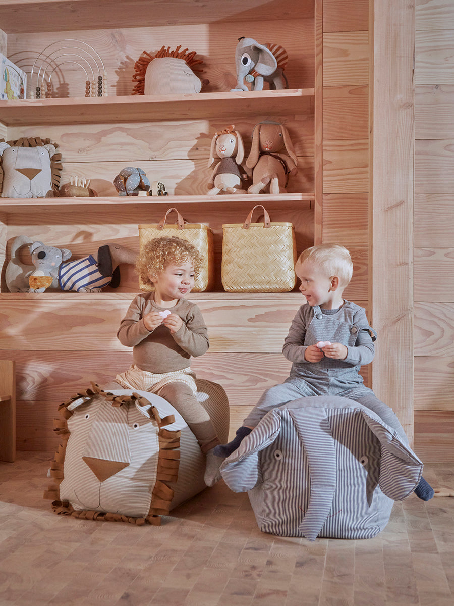 Lobo Lion - Ride On Lion - Caramel Soft Toys OYOY 