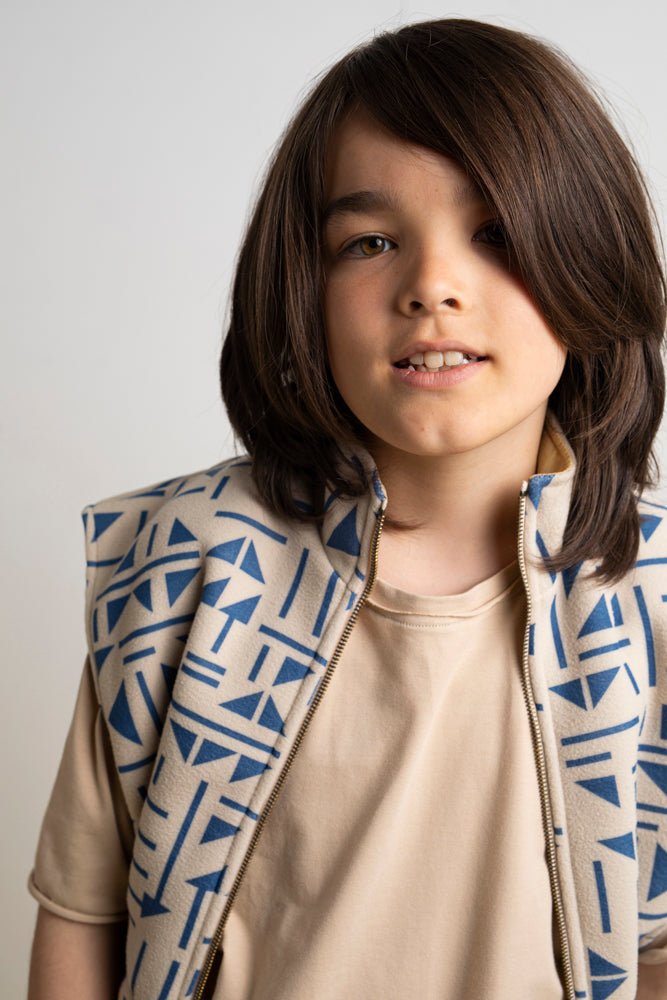 Vest Triangle Fountain Outerwear Mingo 