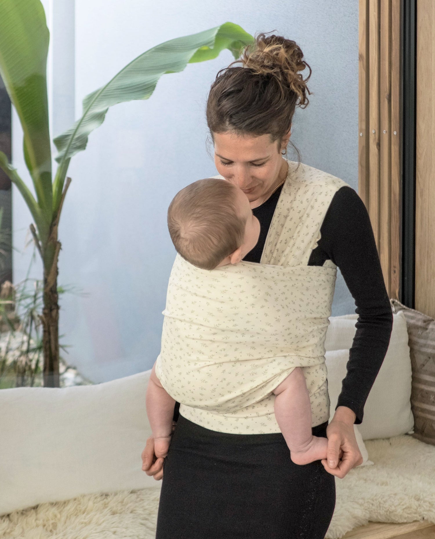 Carry & Pack baby carrier Mèzamé Paris Carriers Mama Hangs 