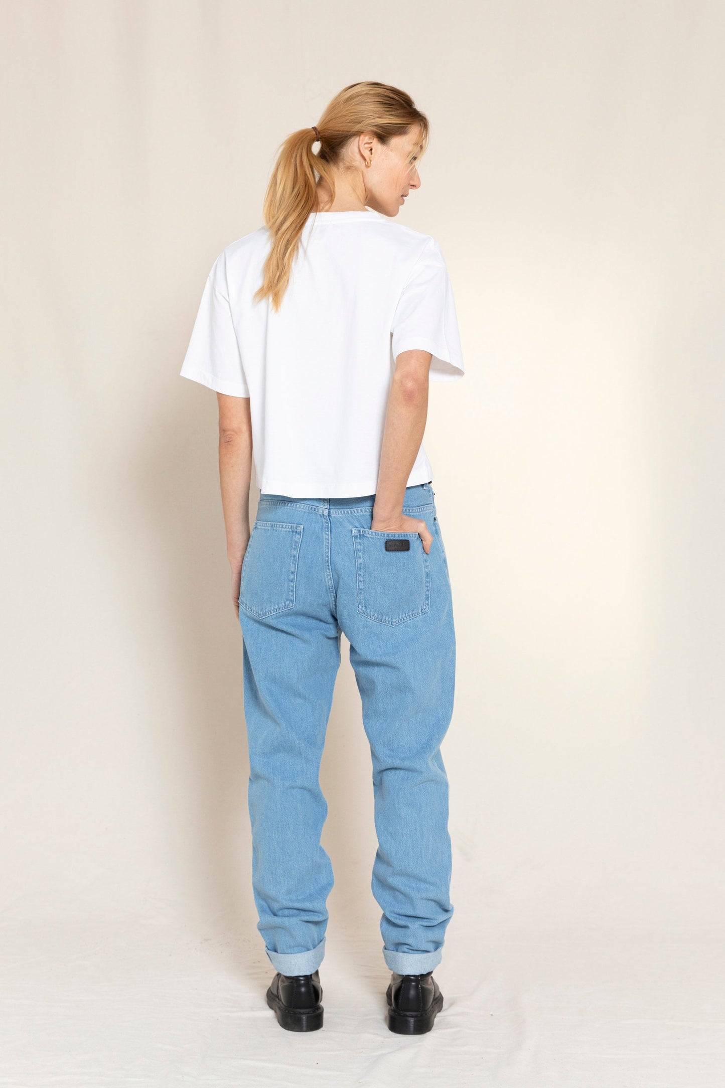 OLLIBIS Bleached Blue - 5-Pocket Tapered Fit Jeans | Women