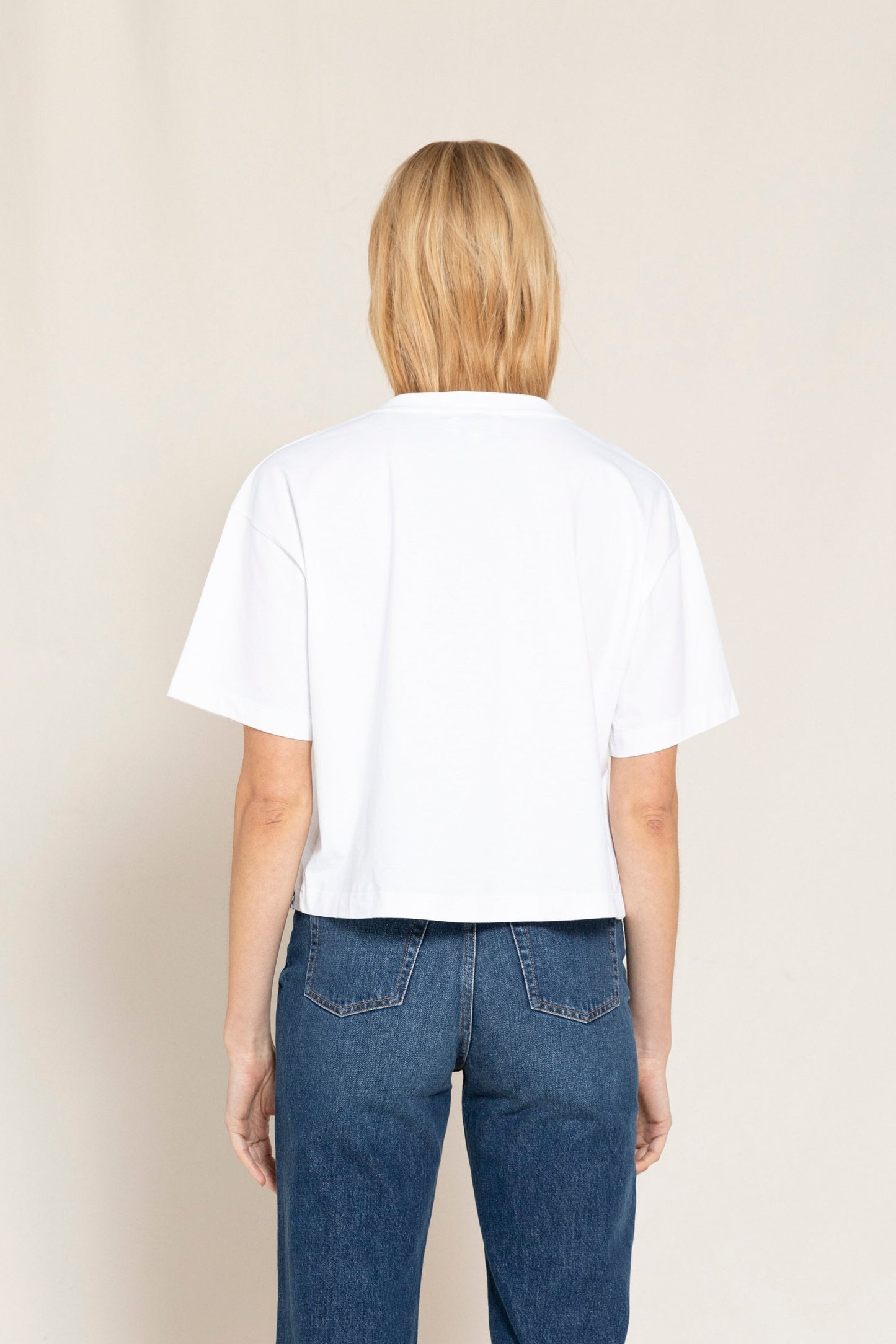SC 002 White - Cropped T Shirt | Women