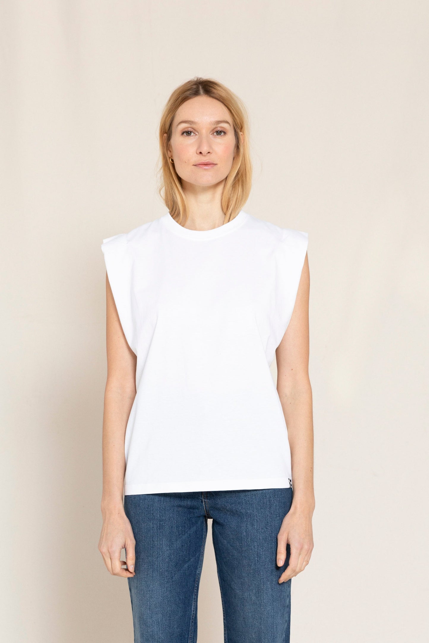 SC 003 White - Sleeveless T Shirt | Women