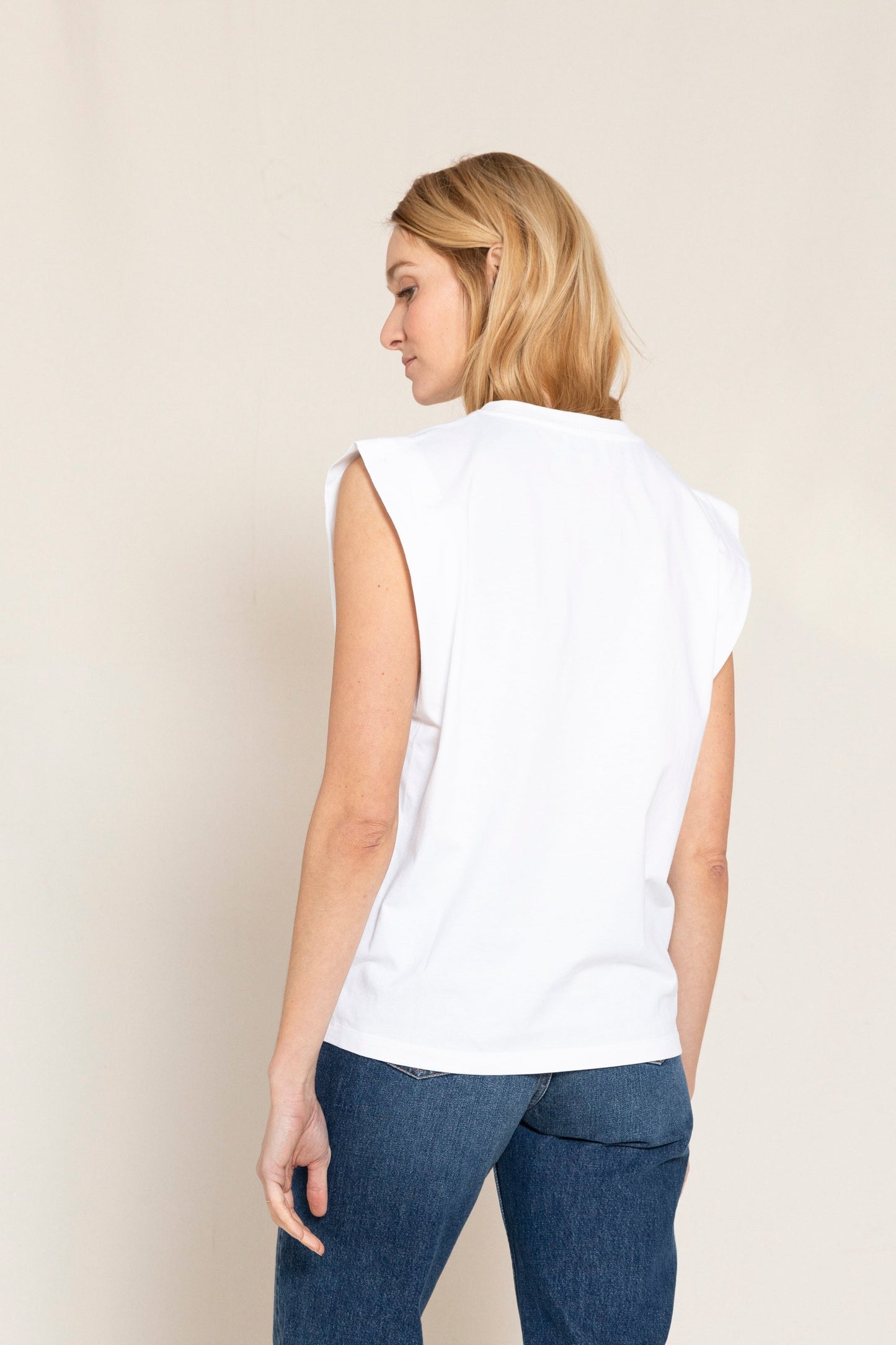 SC 003 White - Sleeveless T Shirt | Women