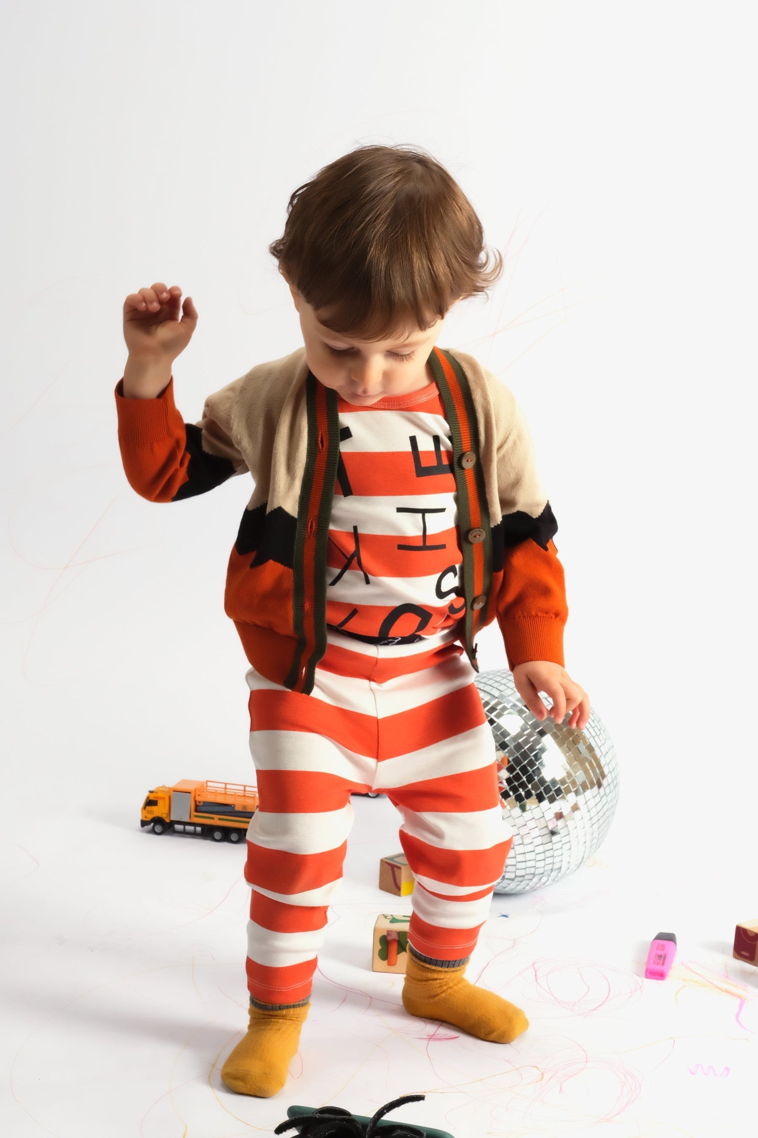 Samuel Zig Zag Orange CARDIGAN Wolf & Rita 