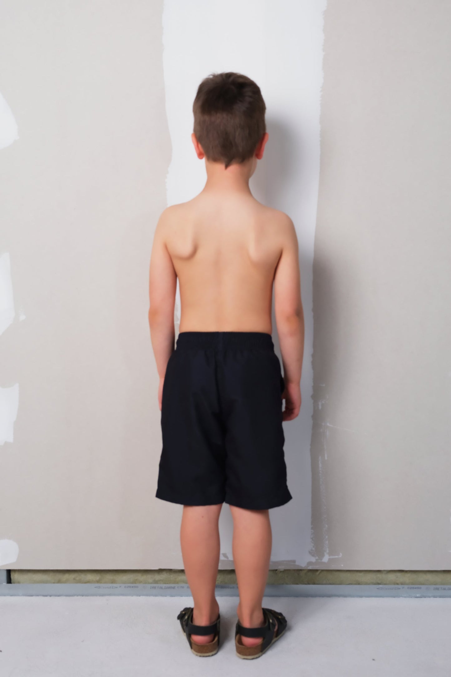 Simão The Kids Black SWIM SHORTS Wolf & Rita 