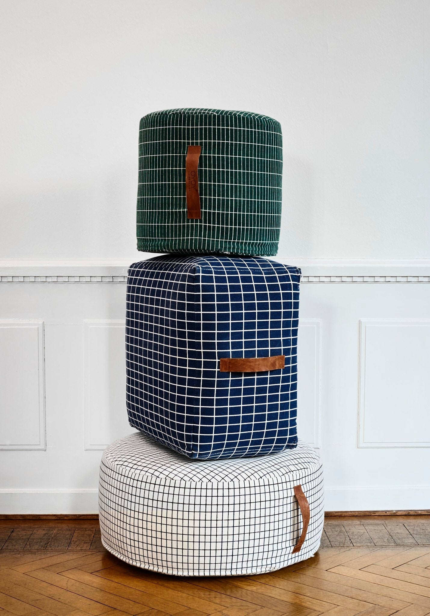 Sit On Me Pouf - Round - Offwhite Pouf OYOY 