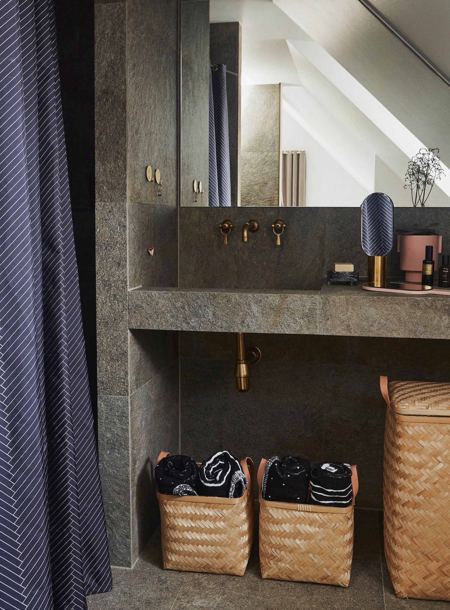 Sporta Laundry Bin - Nature Accessories - LIVING OYOY 